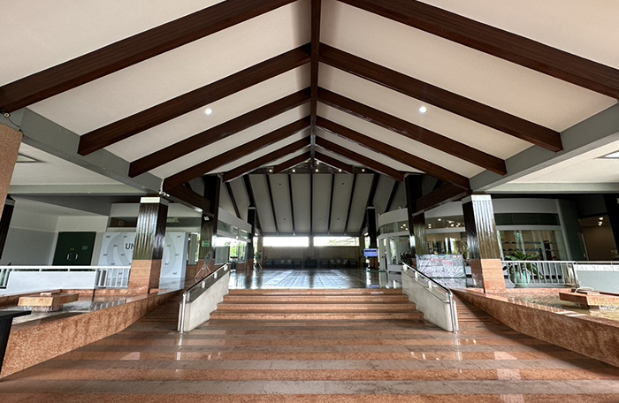รายชื่อร้านค้าที่จำหน่าย Chalkless Uniland Golf & Country Club 01
