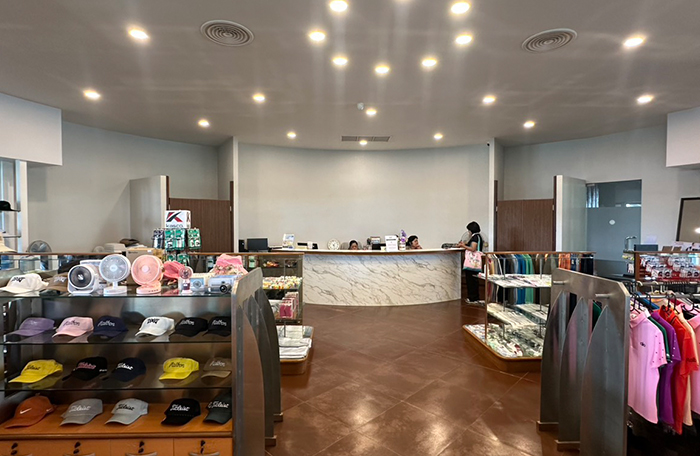 รายชื่อร้านค้าที่จำหน่าย Chalkless Uniland Golf & Country Club 03